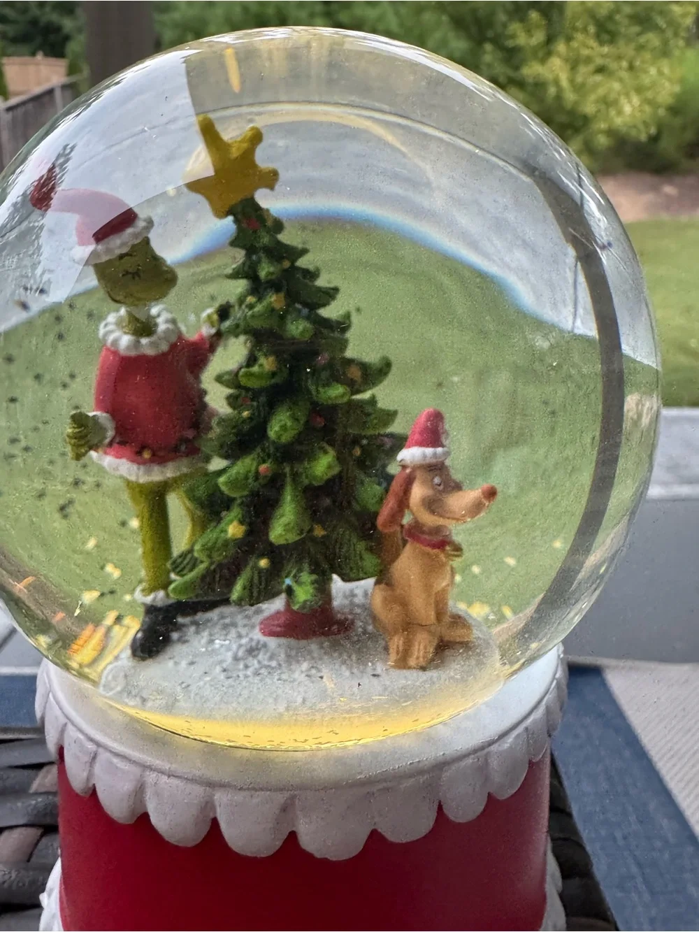 Dr. Seuss's The Grinch™ Light-Up Snow Globe set of 2